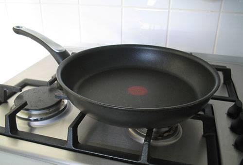 Teflon pan