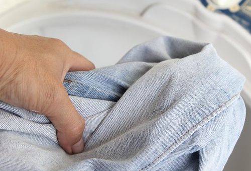 washing jeans in a washing machine