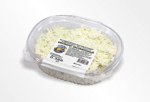 ricotta in un contenitore