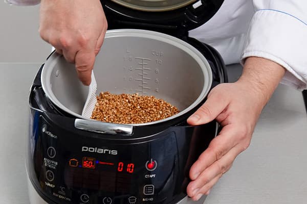 Cucinare il grano saraceno in una pentola a cottura lenta