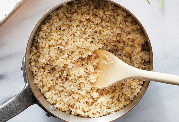 Devo lavare il bulgur prima della cottura: come cucinare i cereali