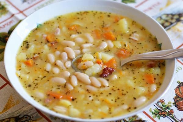 Zuppa Di Fagioli Di Verdure